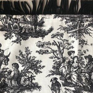 WAVERLY WHITE/BLACK TOILE COUNTRY LIFE BED SCARF REVERSIBLE FRINGED THROW- 51x75